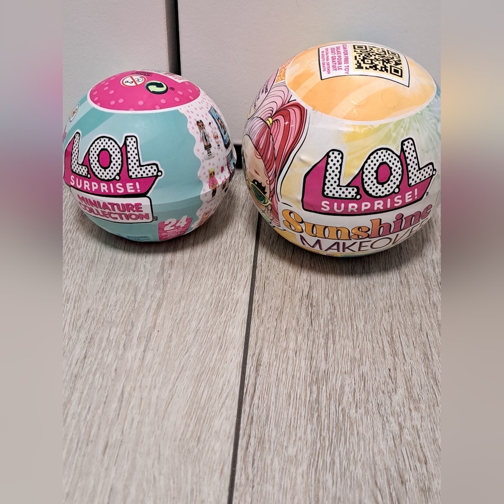 Lot Of (2) L.O.L. Surprise! Balls. Minature Collection & Sunshine Makeover Ball